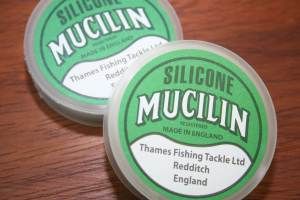 Mucilin Solid Silicone Line Dressing Green