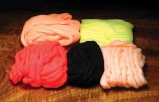 Egg Yarn Black