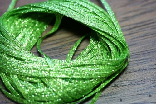 Hareline Mini Flat Fly Braid Chartreuse Lime