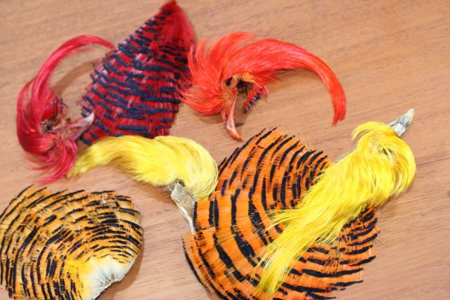 Yarn Golden Pheasant Feather Crest". Flies Thread Craft. Floss Feathers 