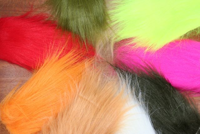 Hareline Extra Select Craft Fur 