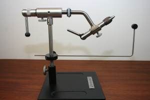 Dyna-King Barracuda Pedestal Vice